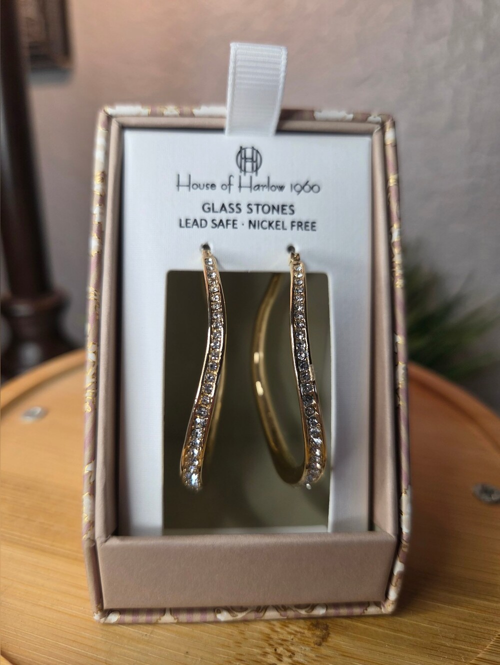 House of Harlow 1960 Wavy Pavé Hoop Earrings NWT Gold Tone